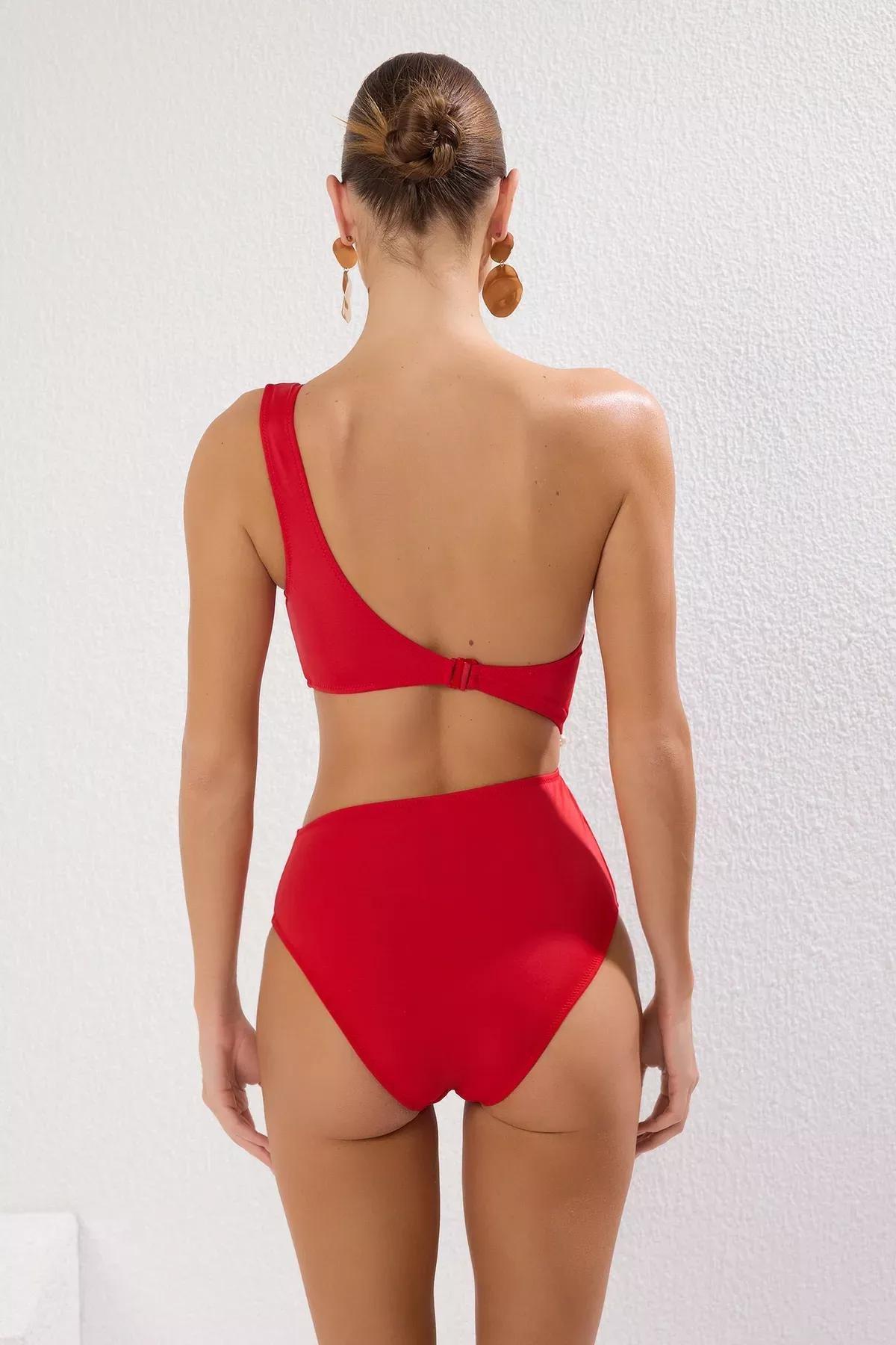 Red One Shoulder Accessorized Swimsuit, , large image number 3