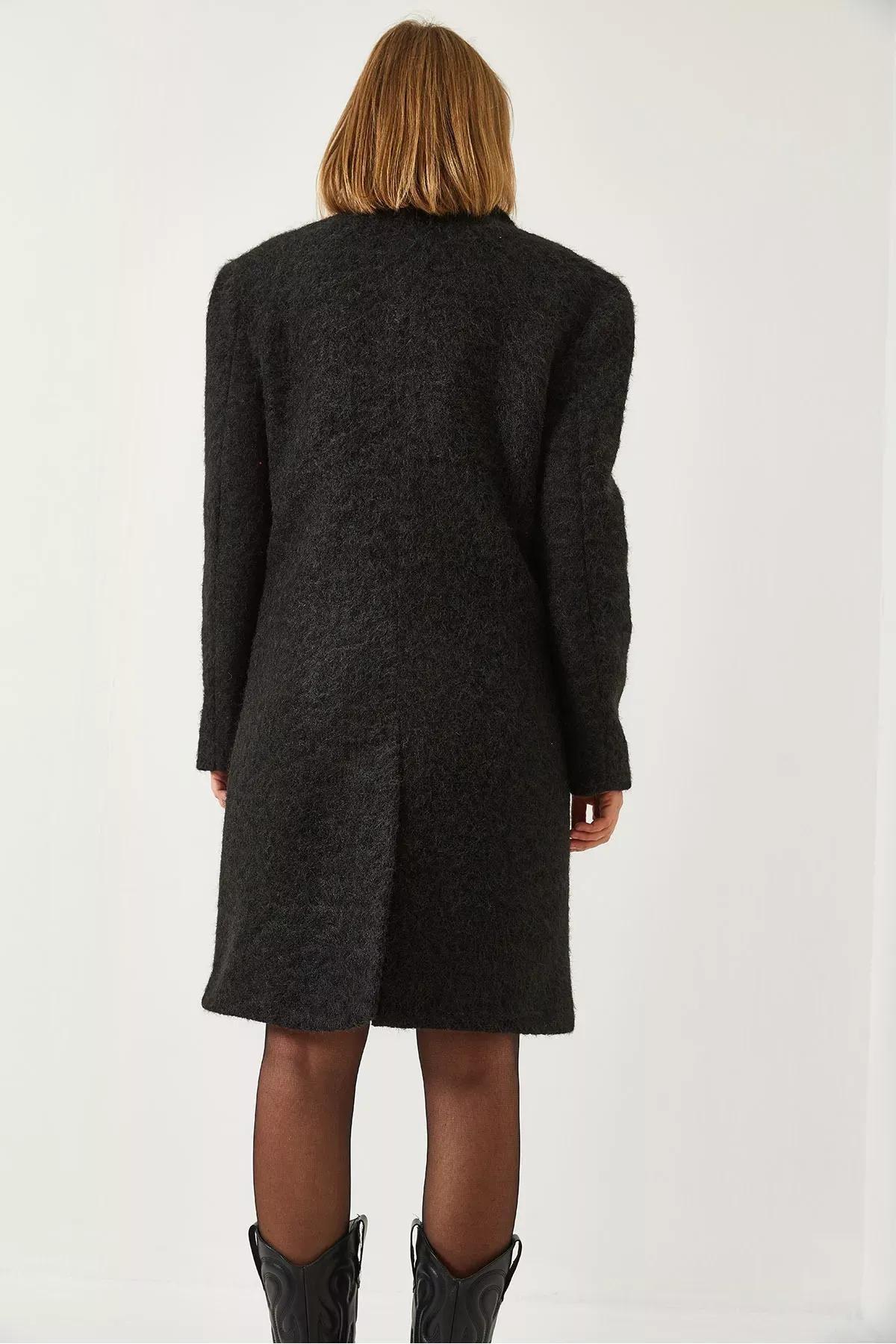 Womens Six Buttoned Pocket Stamp Coat 60261121, BLACK, large image number 5