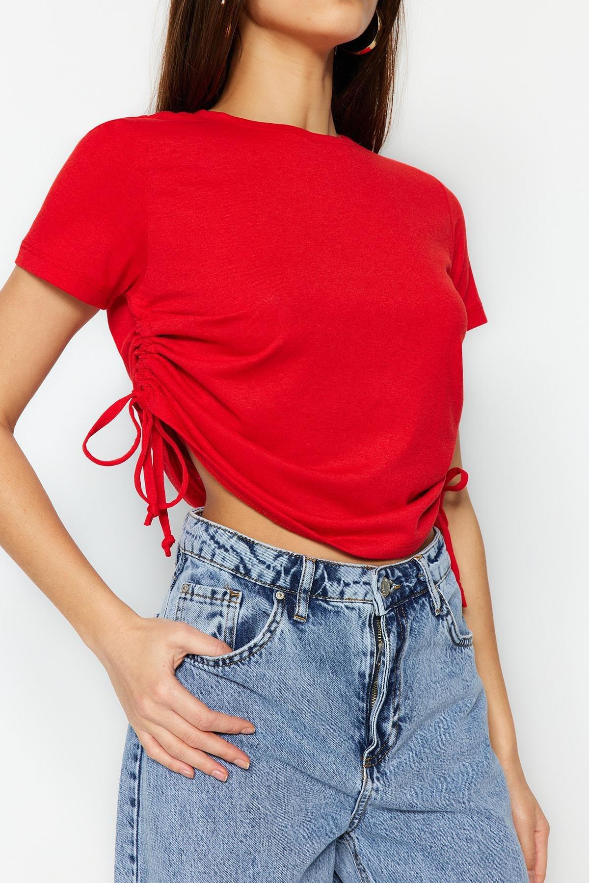 Red Fitted T-Shirt, , large image number 4