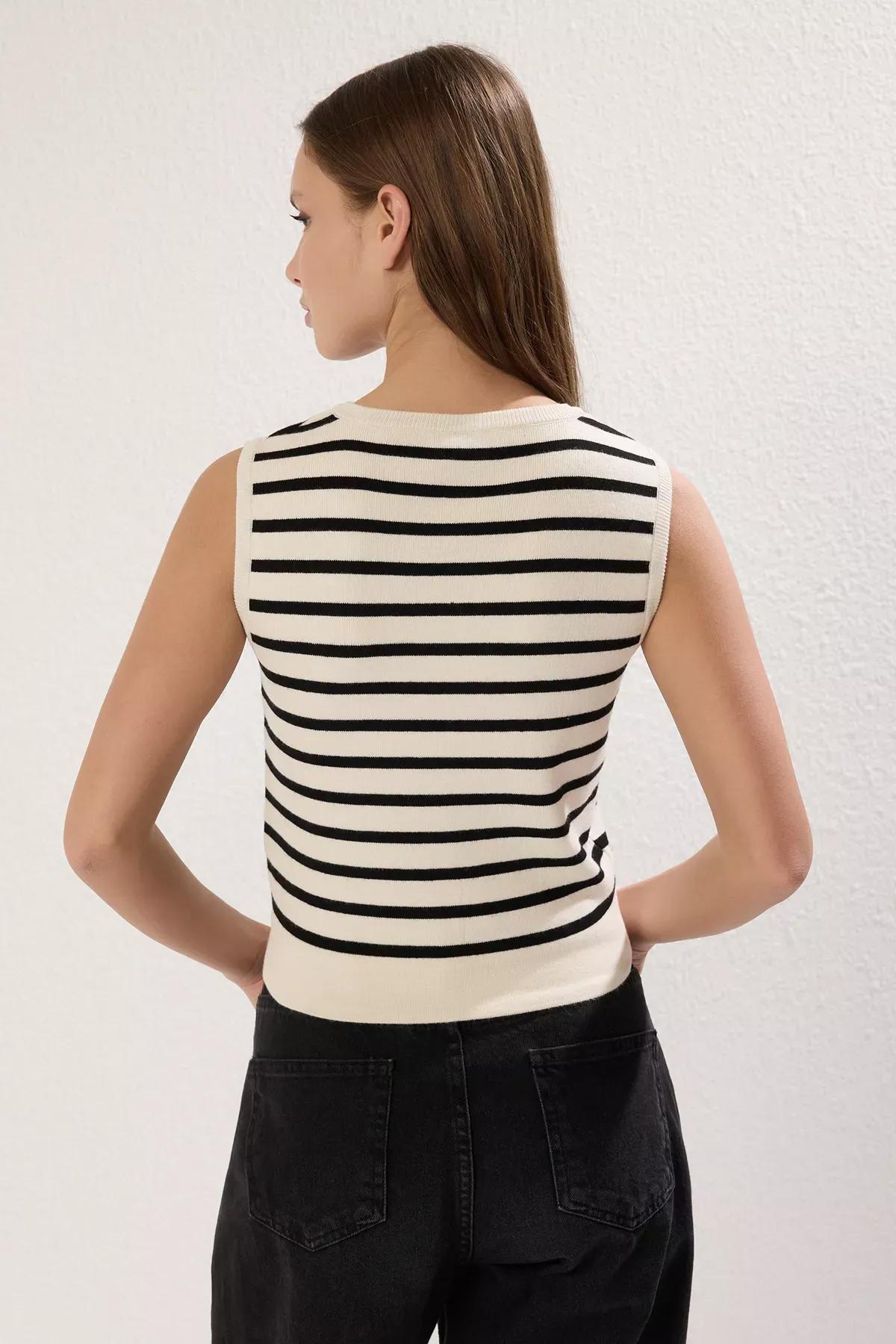 Beige Striped Knit Blouse, Ecru, large image number 3