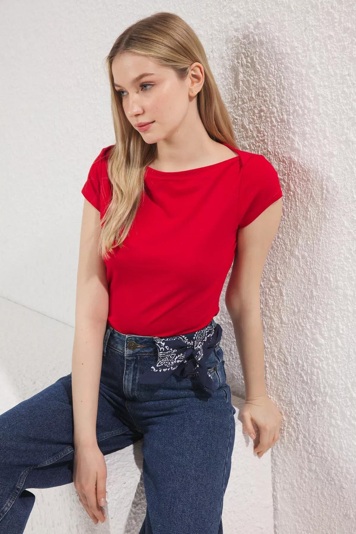 Red Boat Neck Knit Blouse, Red, large image number 1