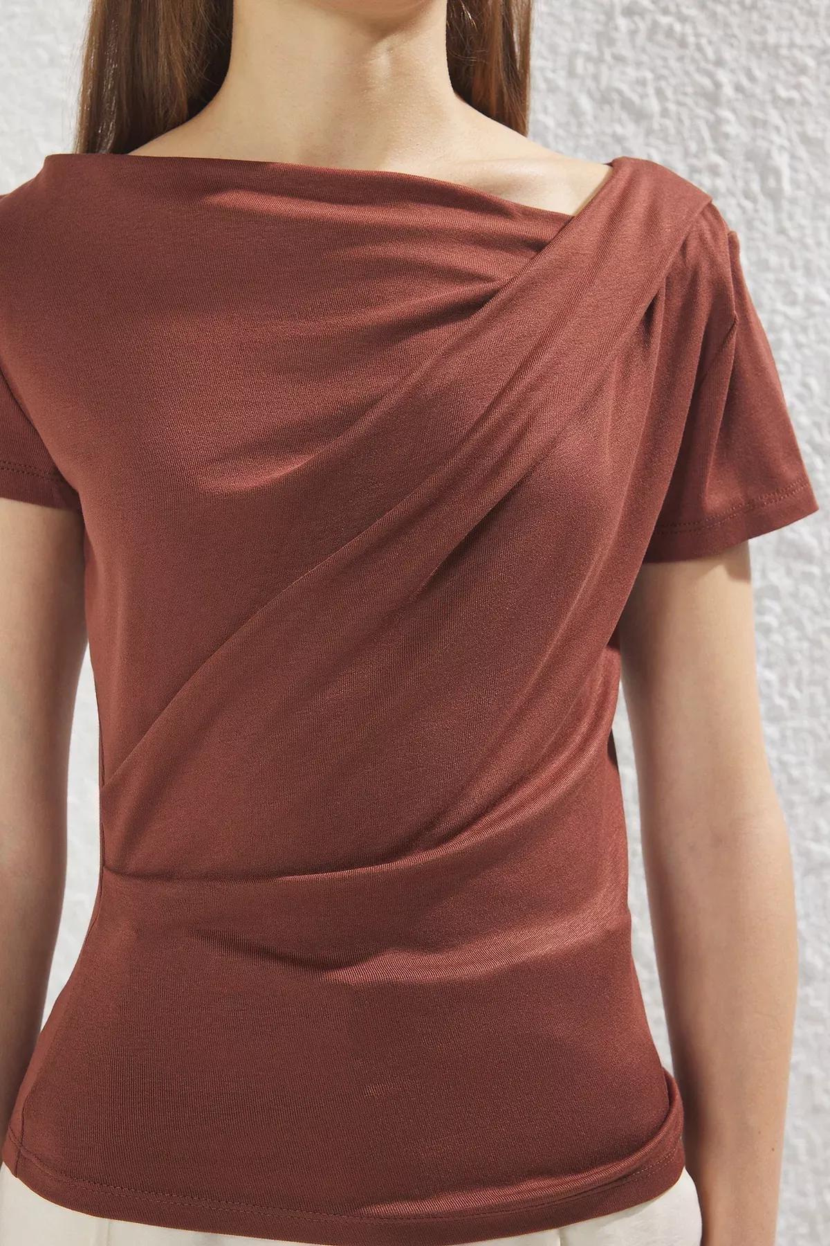 Brown Draped Fitted Blouse, Brown, large image number 2