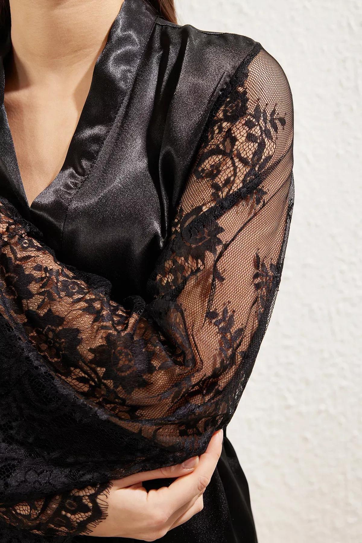 Black Lace Satin Dressing Gown, , large image number 4