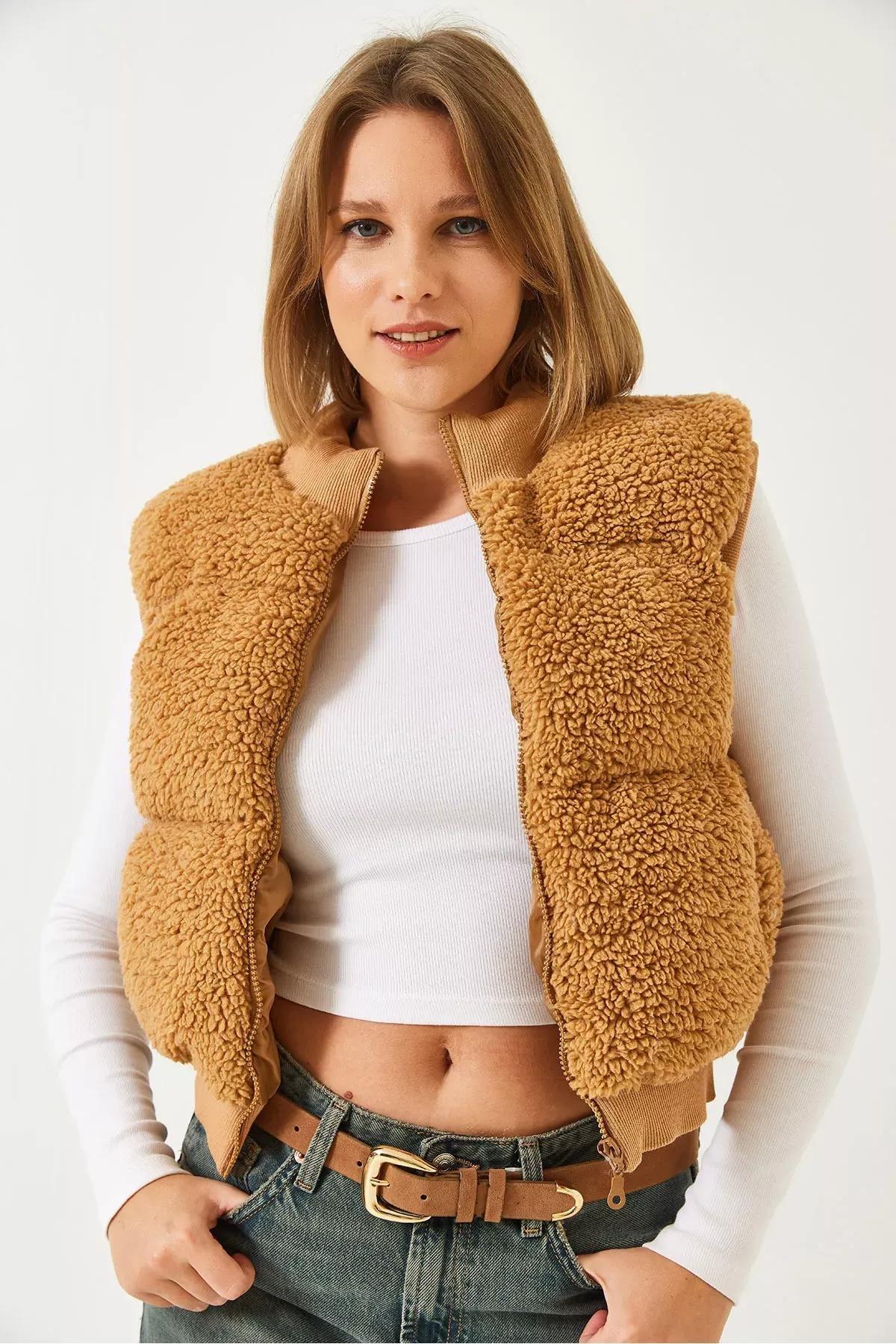 Brown Zippered Teddy Vest, CAMEL, large image number 1