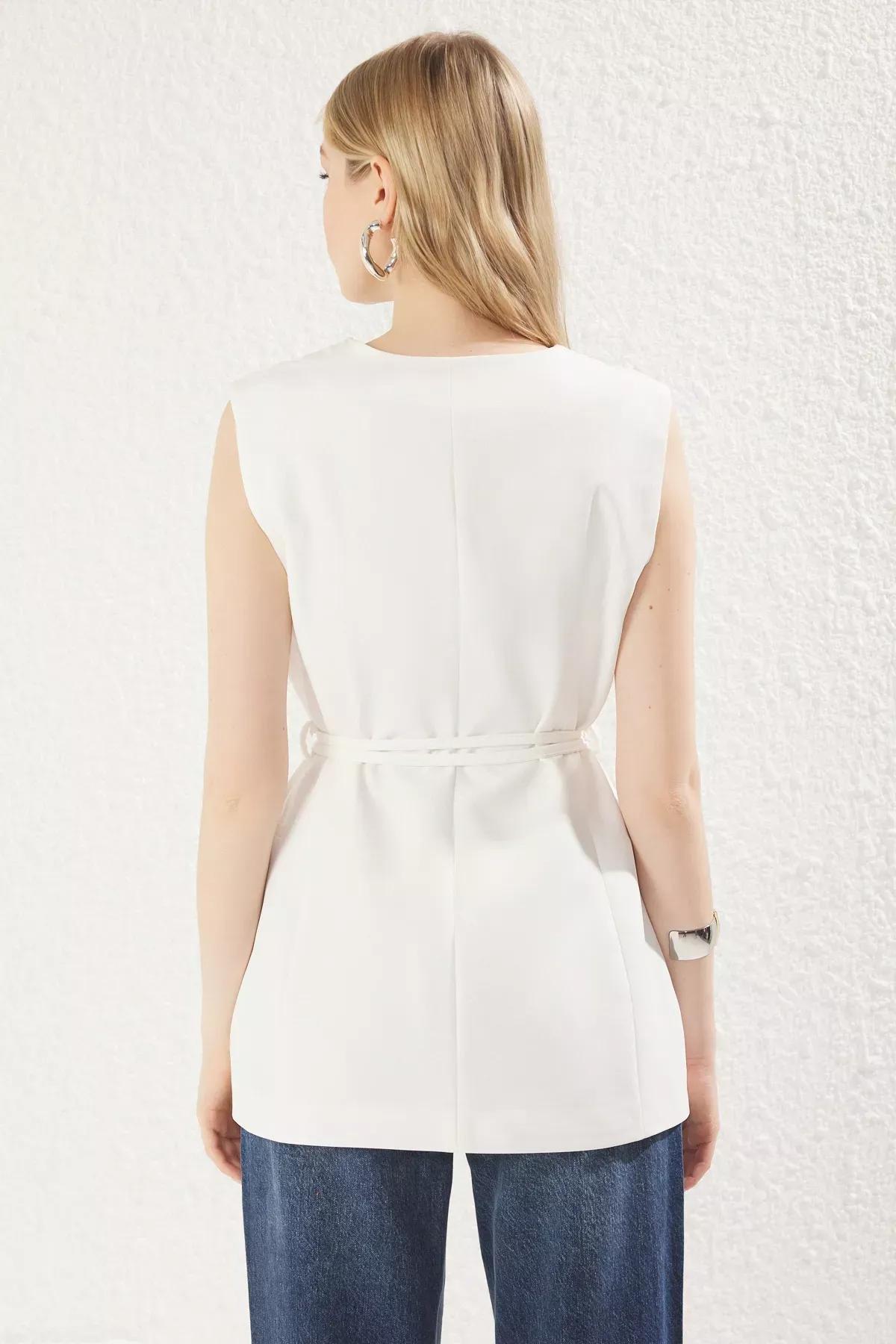 White Belt Detailed V-Neck Woven Vest, , large image number 4