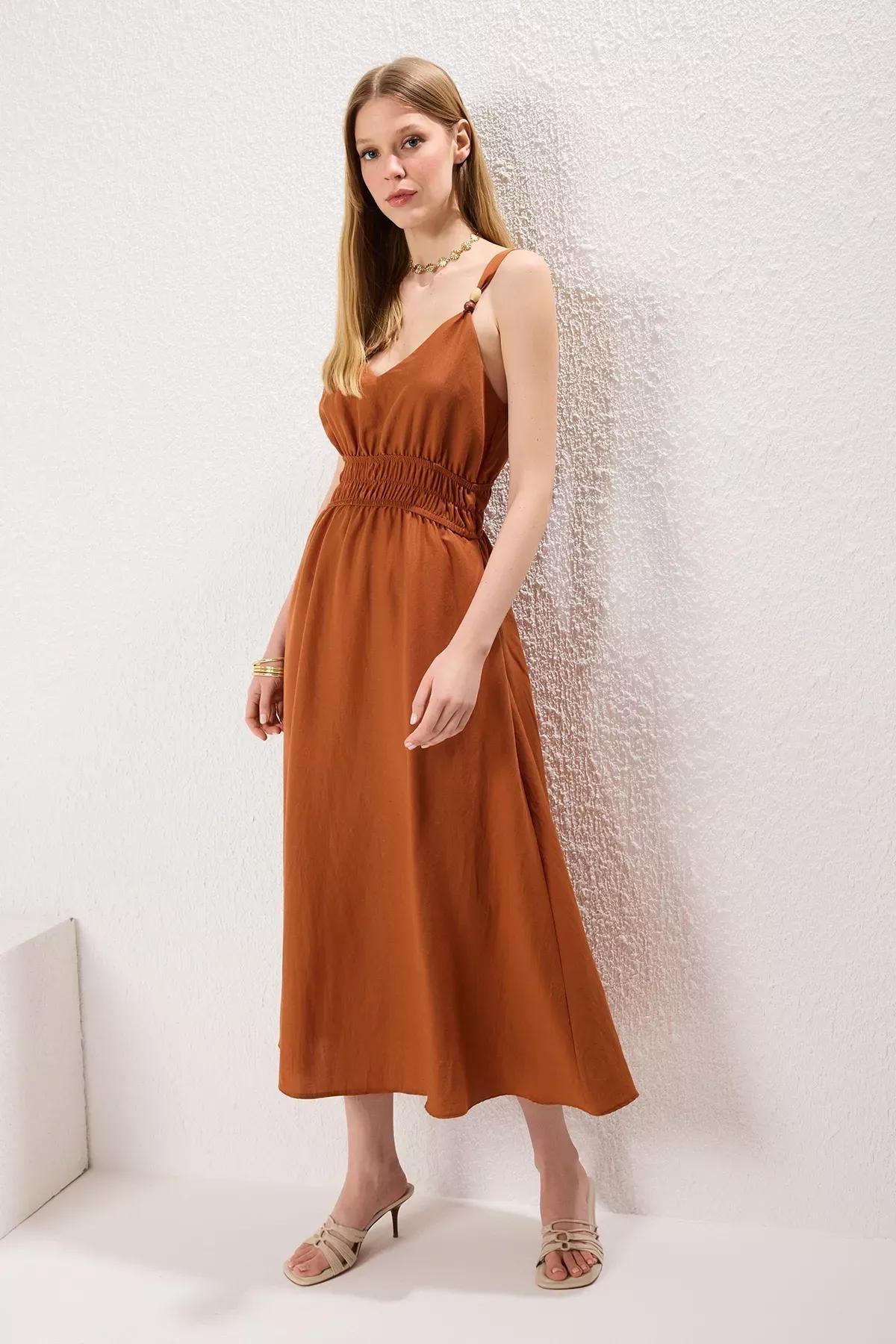 Brown Accessory Detail Midi Dress, Brown, large image number 1