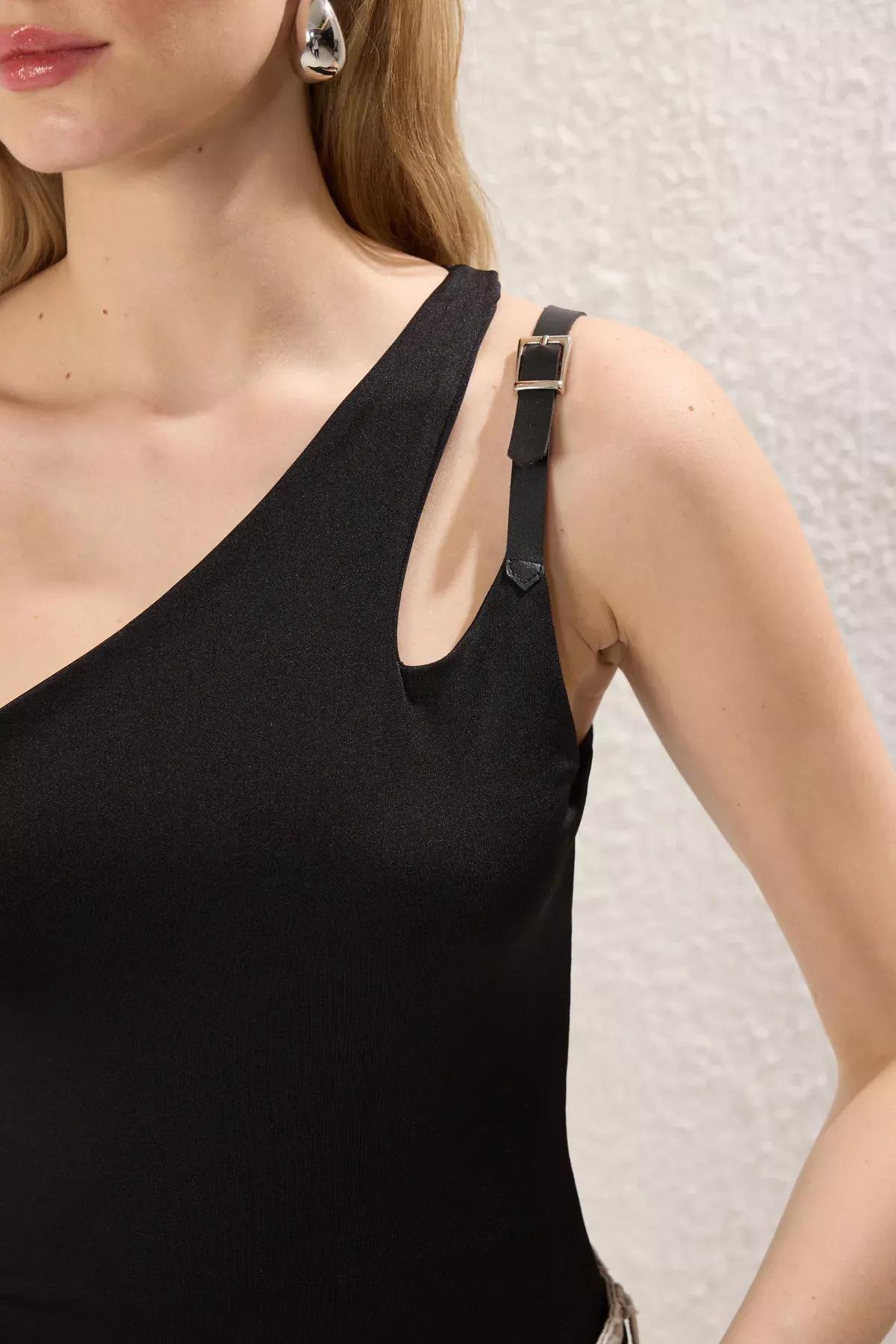 Green Window Detail Fitted Bodysuit, , large image number 2