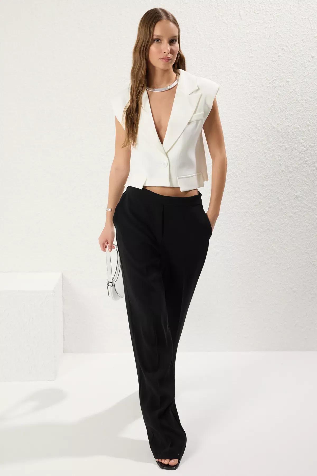 White Oversized Crop Pocket Vest, , large image number 0