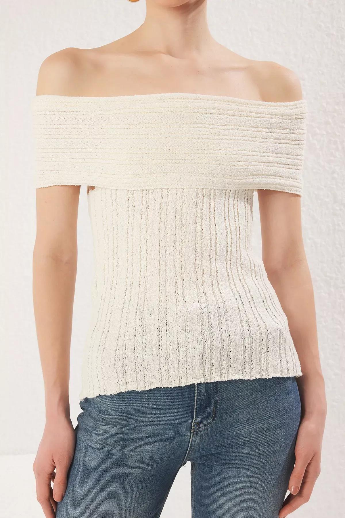 White Textured Knit Blouse, Bone, large image number 2