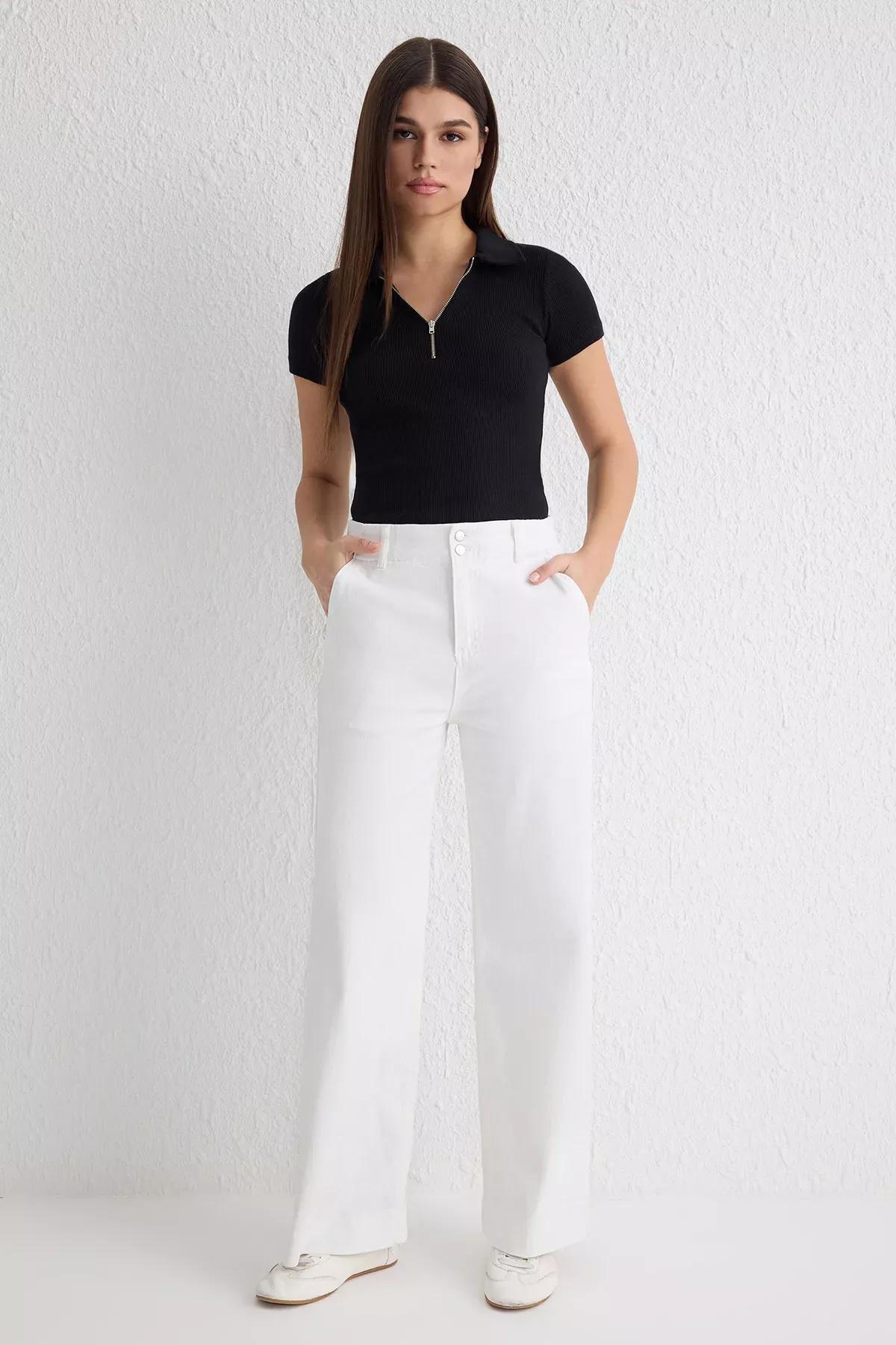 White Buttoned Wide Leg Jeans, White, large image number 1