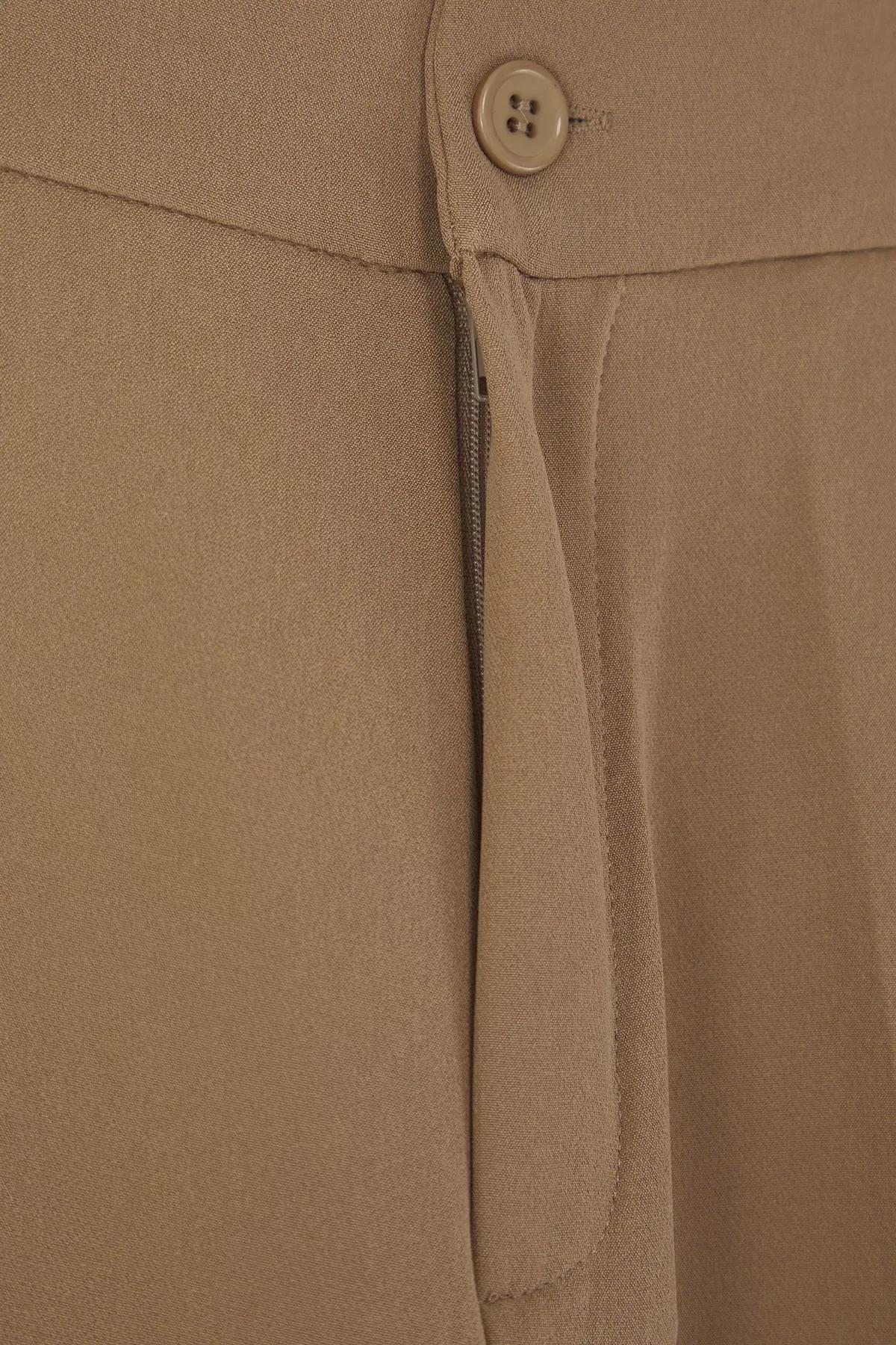 Beige Relaxed Woven Body Trousers, , large image number 4