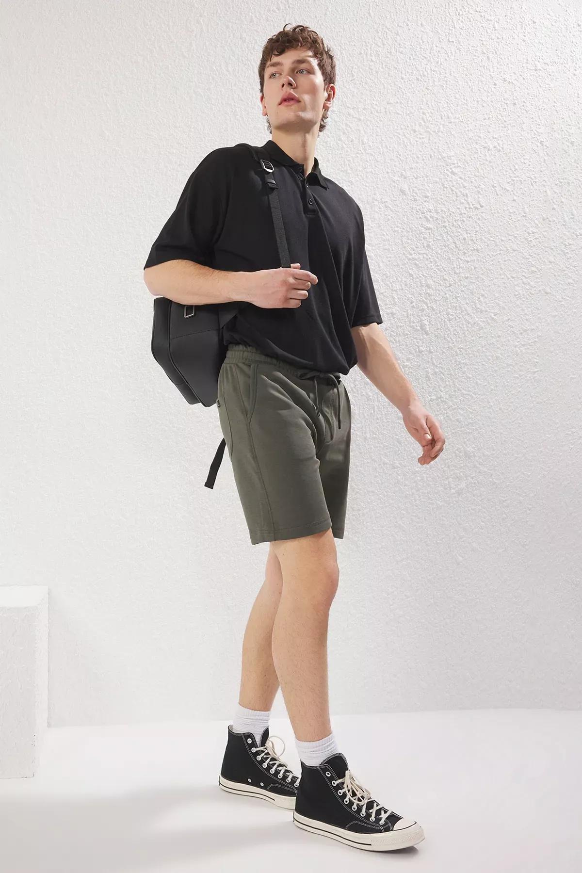 Green Stitched Bermuda Shorts, Khaki, large image number 2