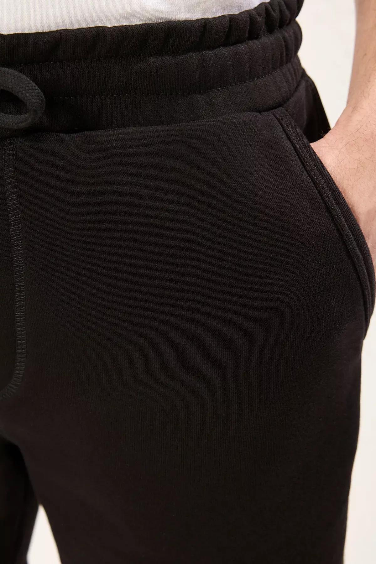 Black Regular Cut Cardigan Shorts, BLACK, large image number 3