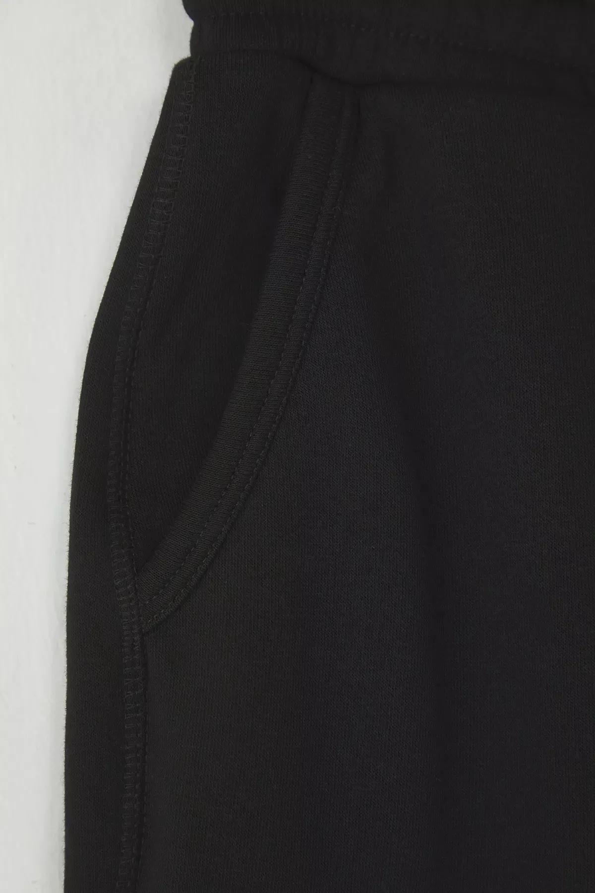 Black Regular Cut Cardigan Shorts, BLACK, large image number 5