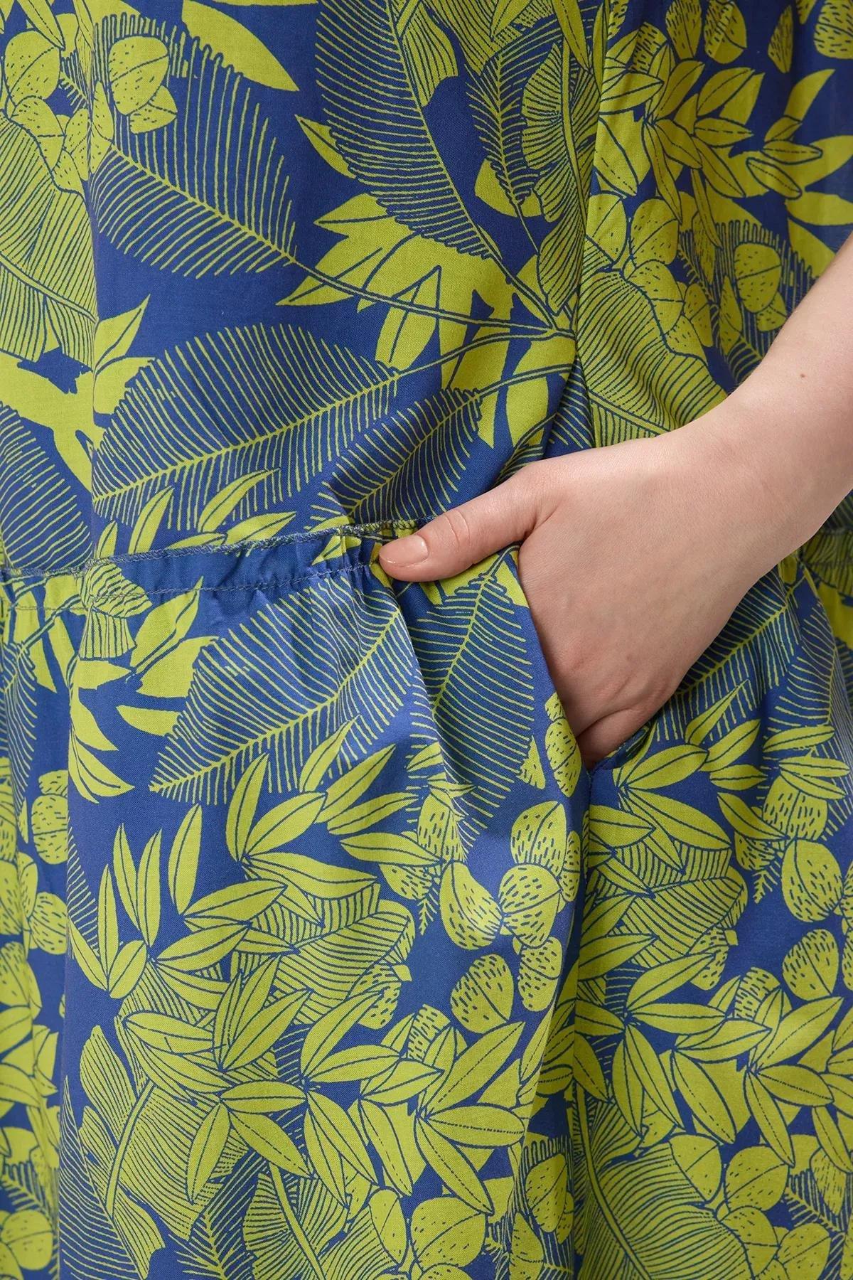 Multicolour Ruffled Woven Plus-Size Dress, Very colorful, large image number 2