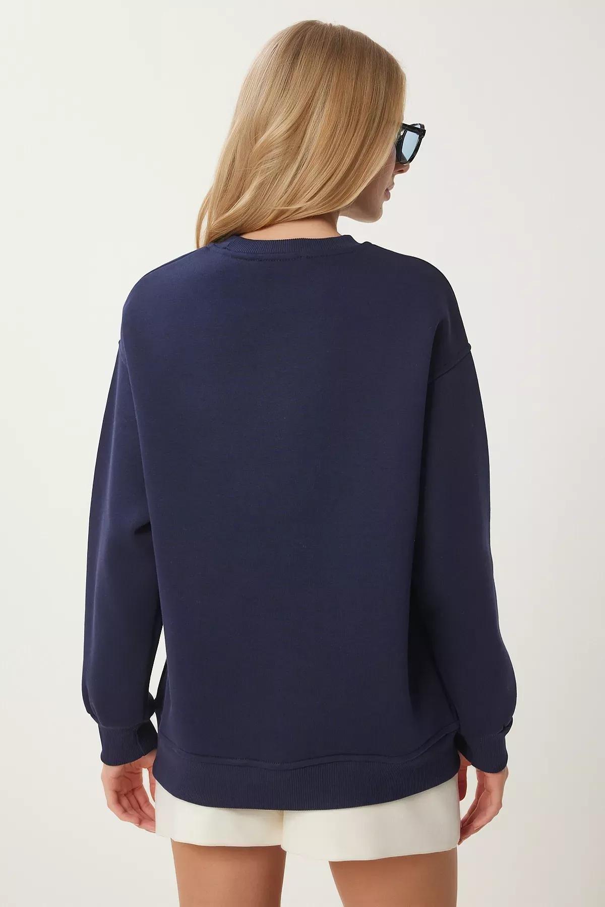 Navy Teddy Bear Emblem Sweatshirt, , large image number 4