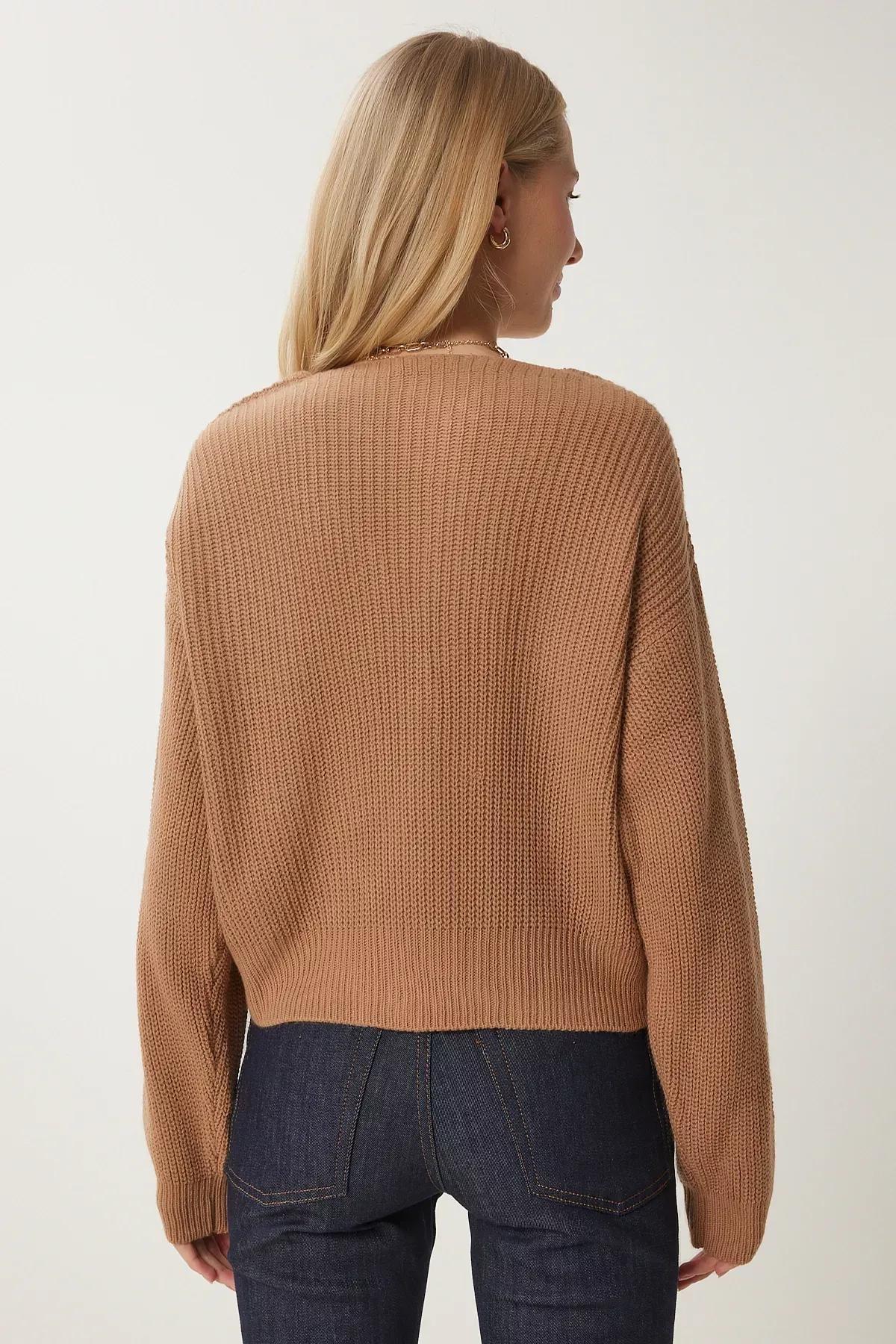 Biscuit V-Neck Buttoned Knitted Cardigan, BISCUIT, large image number 3
