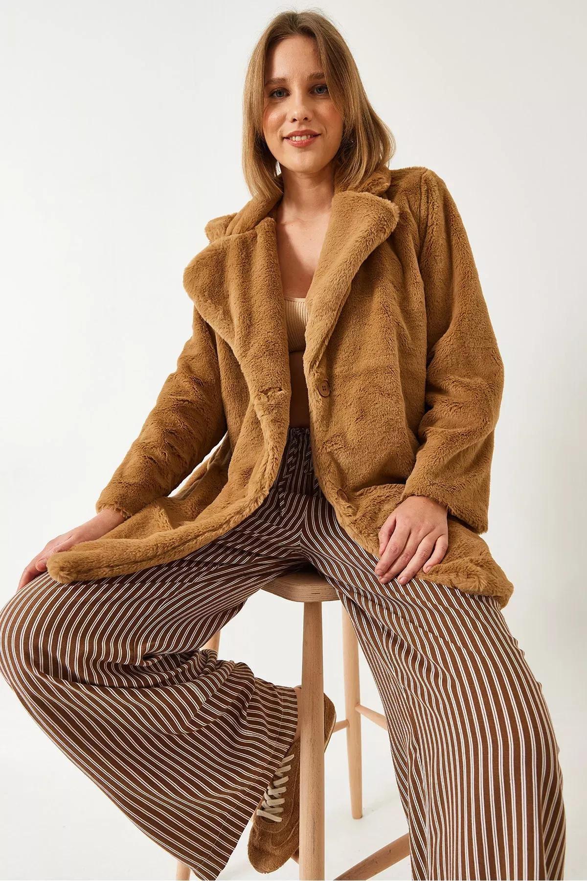 Brown Fur Coat, CAMEL, large image number 1