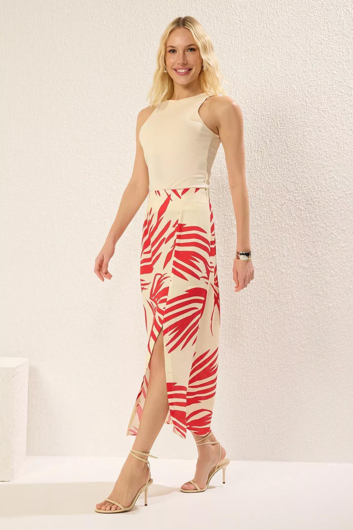 Red Patterned Midi Skirt, C101_7382, large image number 2