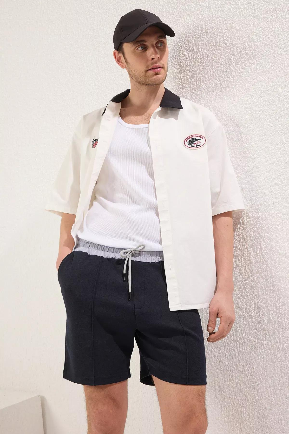 Navy Textured Pique Shorts, Navy blue, large image number 2