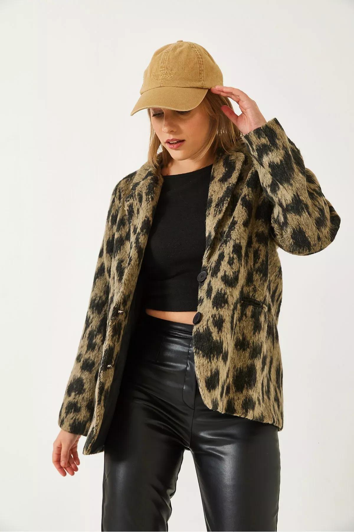 Leopard Print Blazer Dc 241017, Black-Beige, large image number 2
