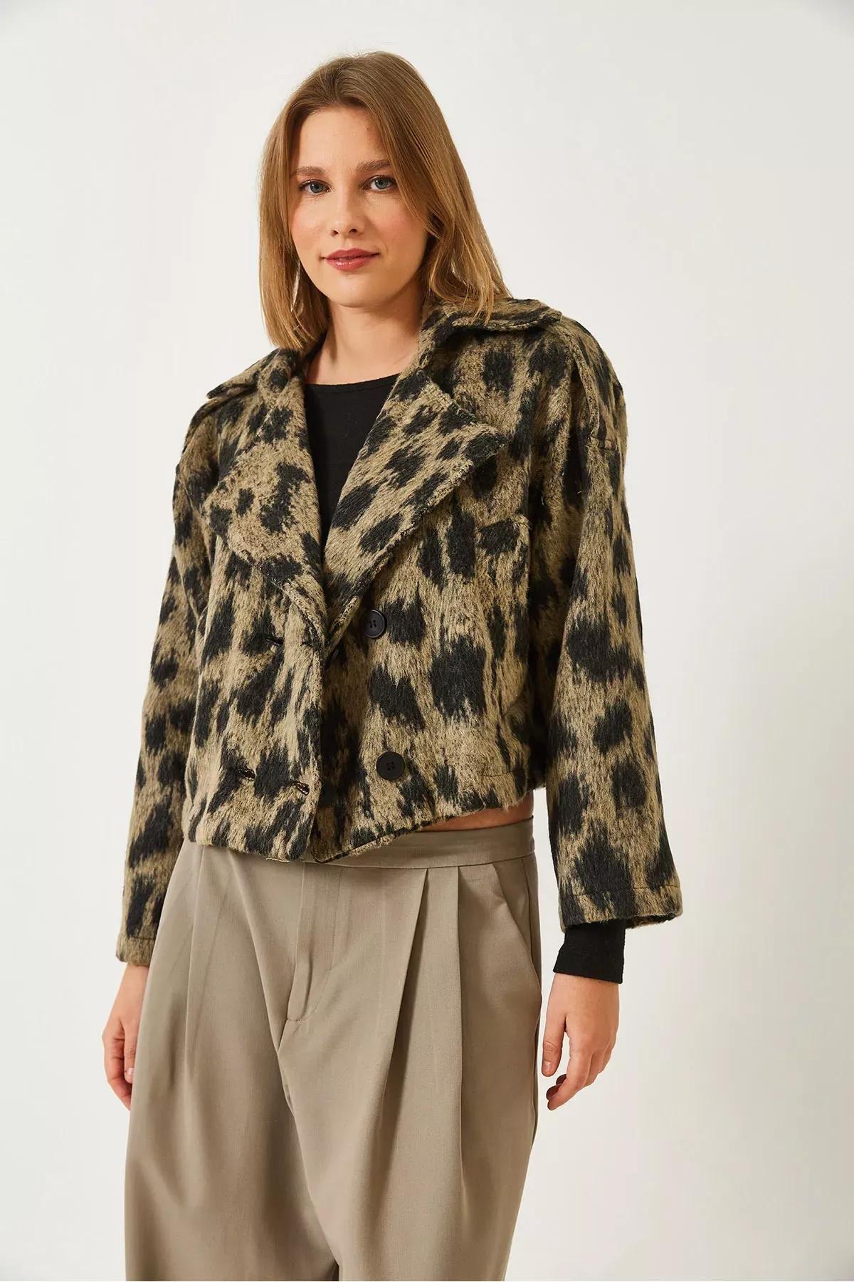 Brown Leopard Print Jacket, Black-Beige, large image number 1