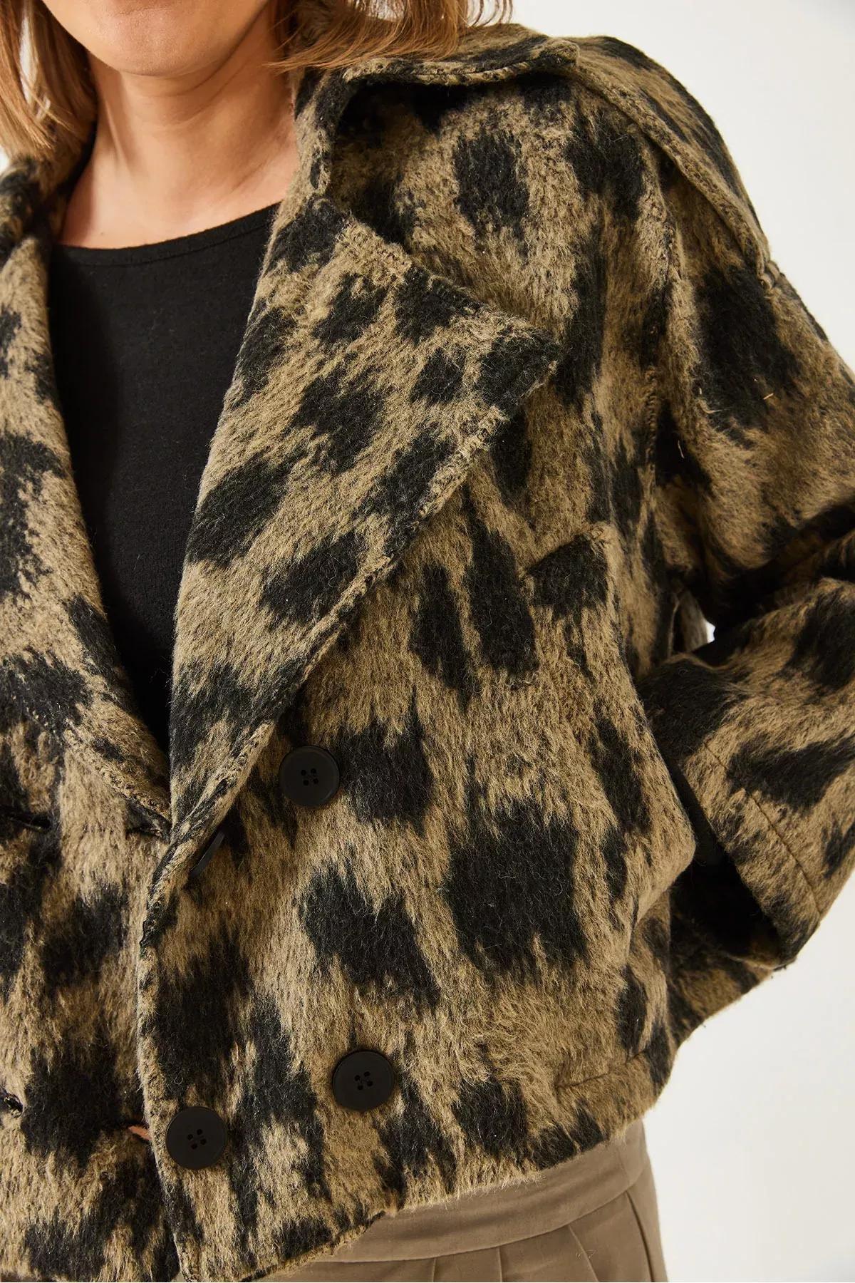 Brown Leopard Print Jacket, Black-Beige, large image number 4