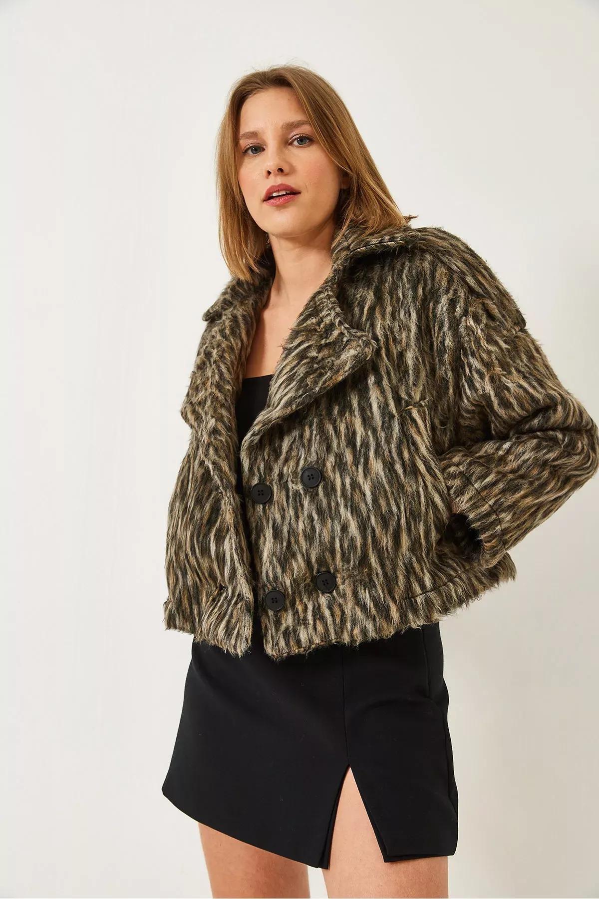 Brown Leopard Raised Stamp Jacket, Black-Beige, large image number 4