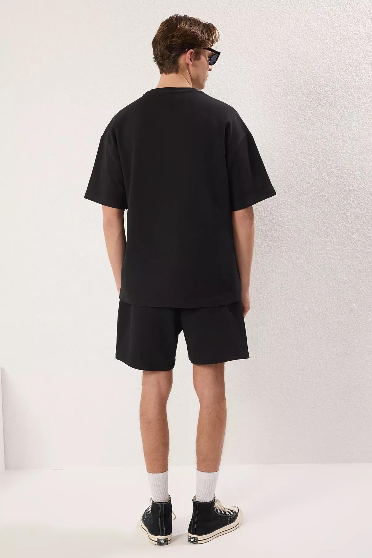 Black Oversized T-Shirt Set, , large image number 4