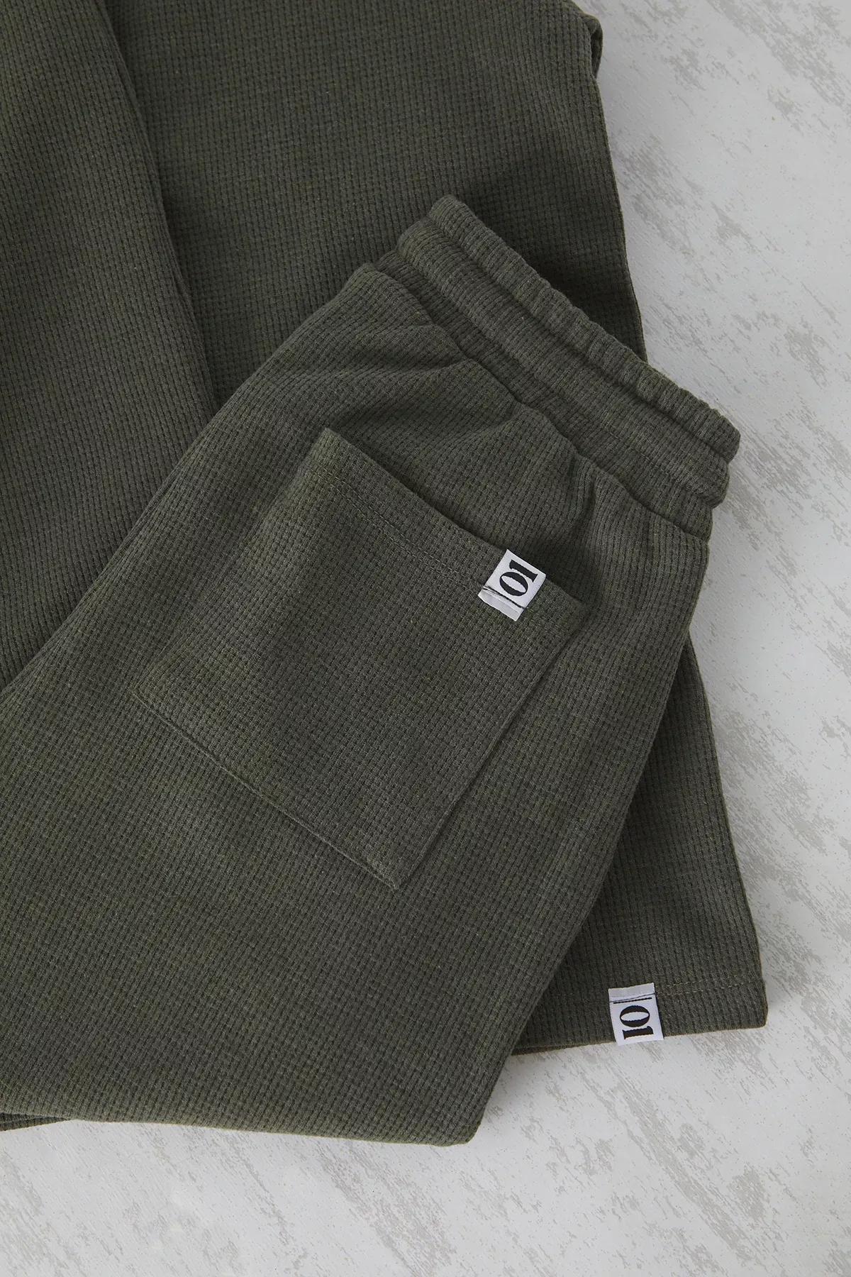 Green Oversize Textured Tracksuit, Khaki, large image number 5