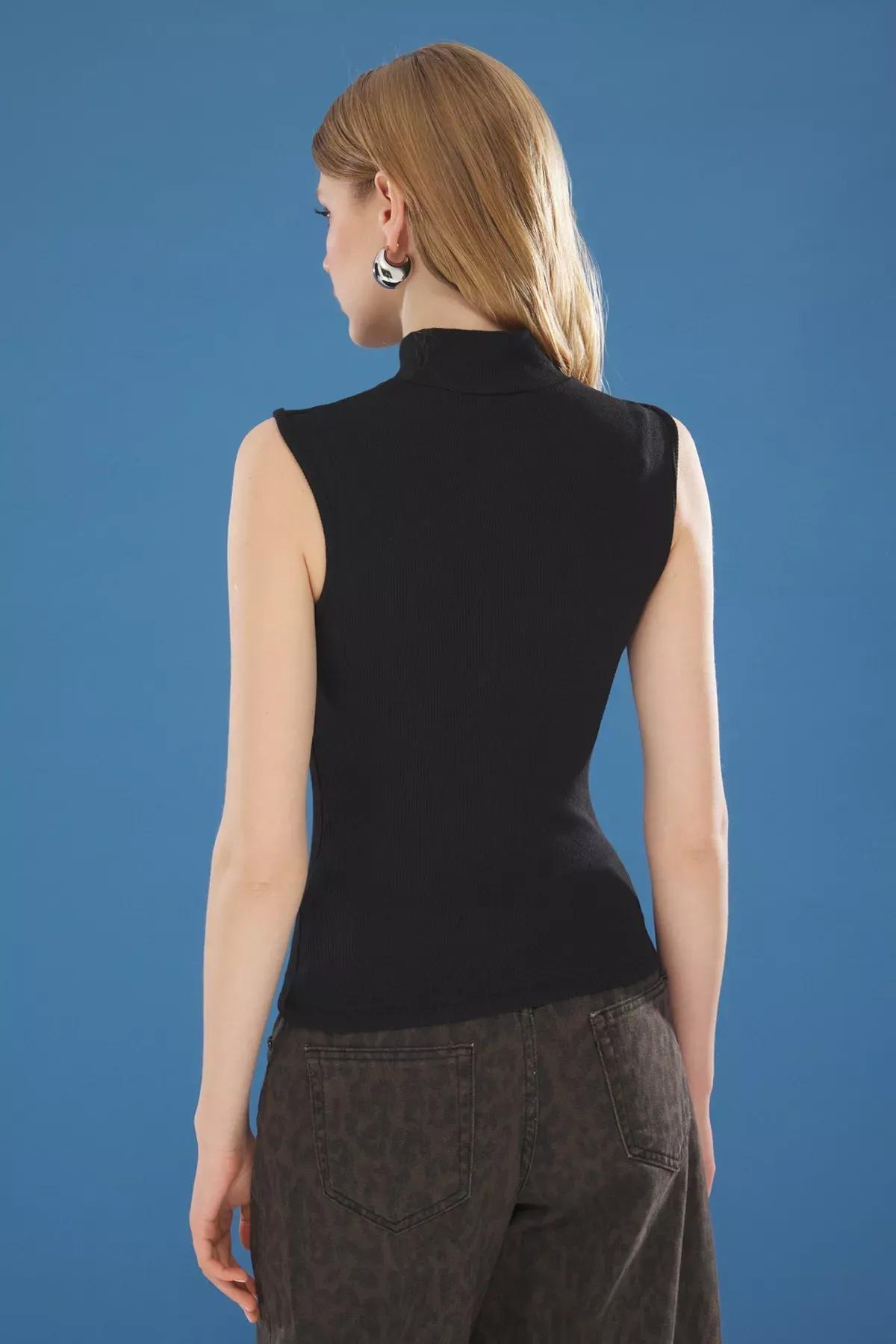 Black Stand Collar Knit Blouse, , large image number 4