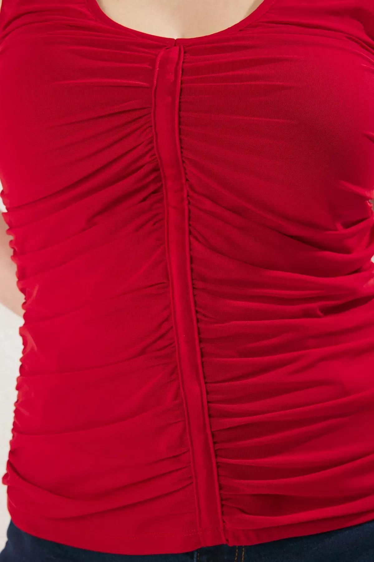 Red V-Neck Pleated Tulle Plus-Size Blouse, Red, large image number 3