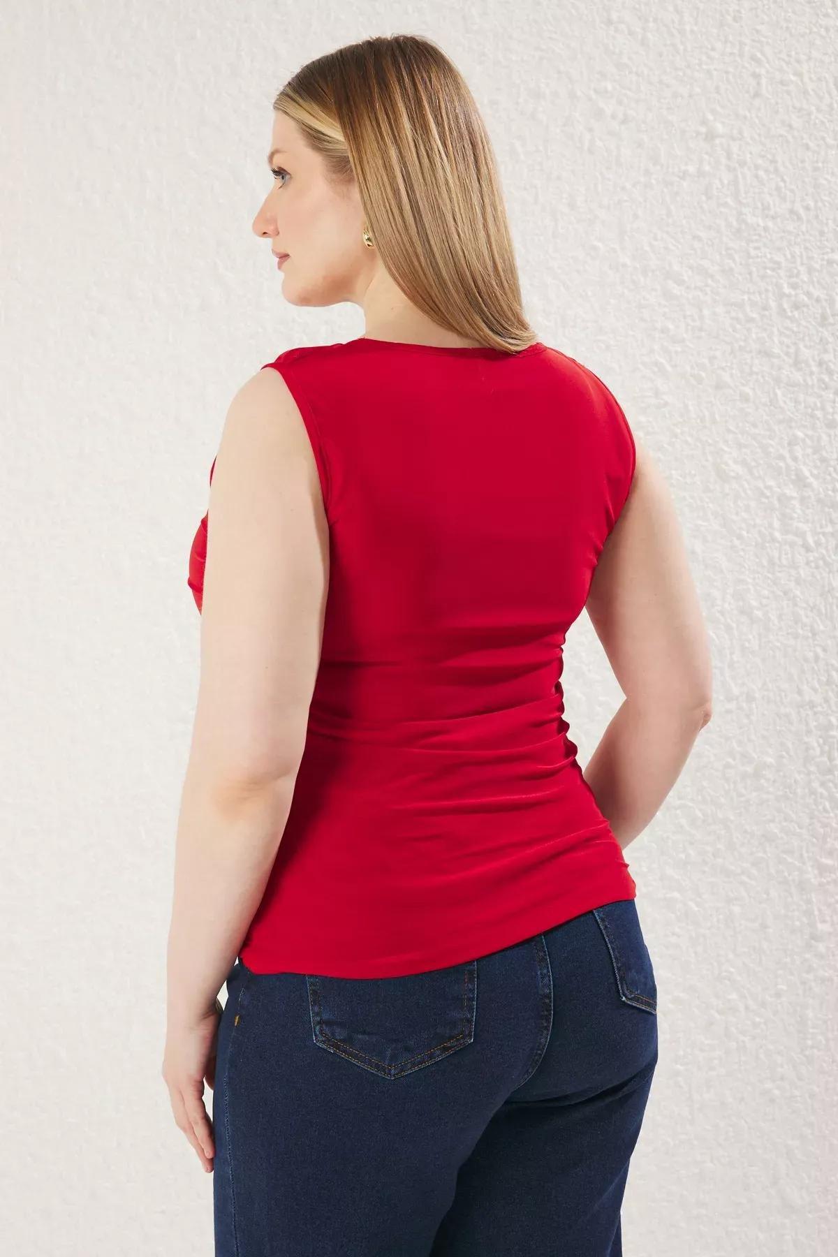 Red V-Neck Pleated Tulle Plus-Size Blouse, Red, large image number 4