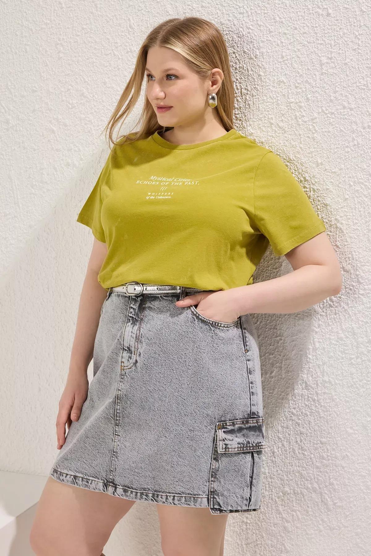 Green Printed Knitted Plus-Size T-Shirt, , large image number 0
