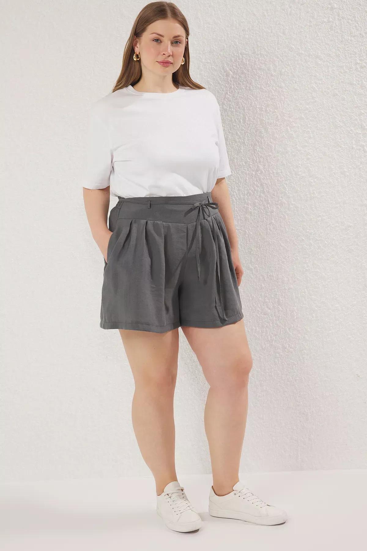 Grey Laced Pleated High Waist Wide Leg Woven Shorts, , large image number 0