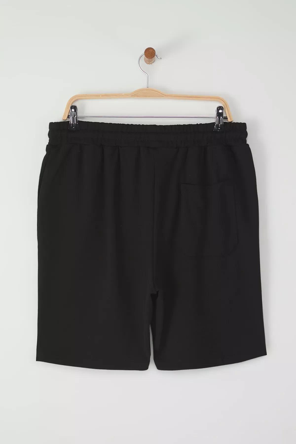 Black London Textured Bermuda Shorts, BLACK, large image number 6