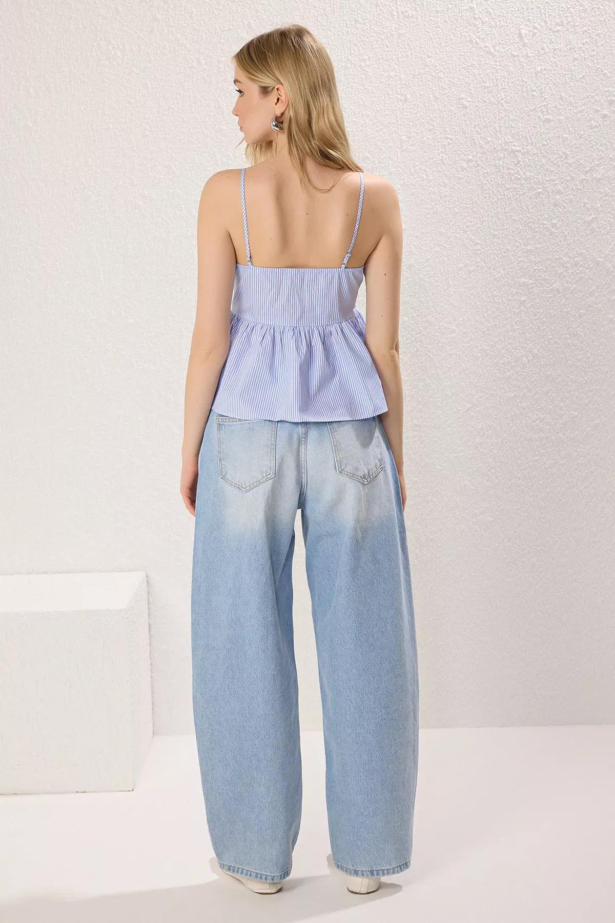 Blue Strappy Woven Blouse, Blue, large image number 3