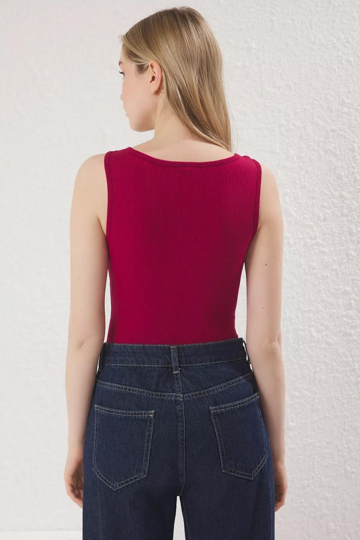 Red Buttoned Knitted Bodysuit, , large image number 3