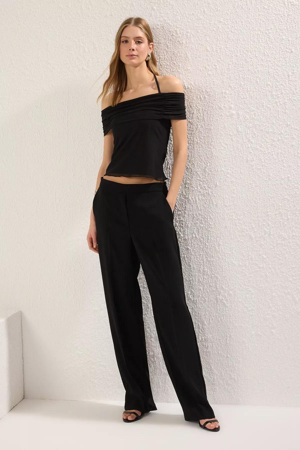 Black Tie Madonna Collar Blouse, , large image number 1