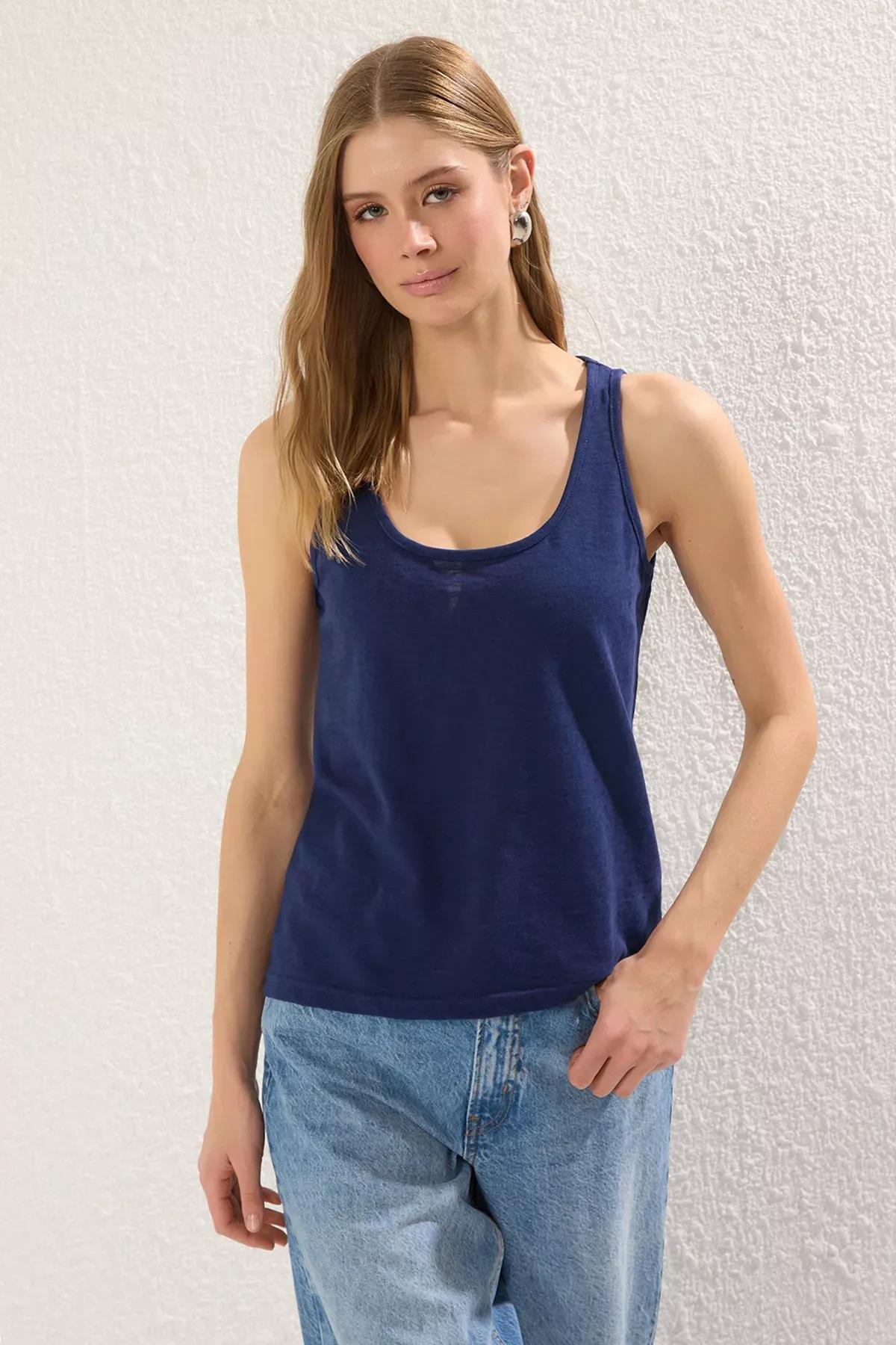 Blue Linen Pool Collar Undershirt, , large image number 1