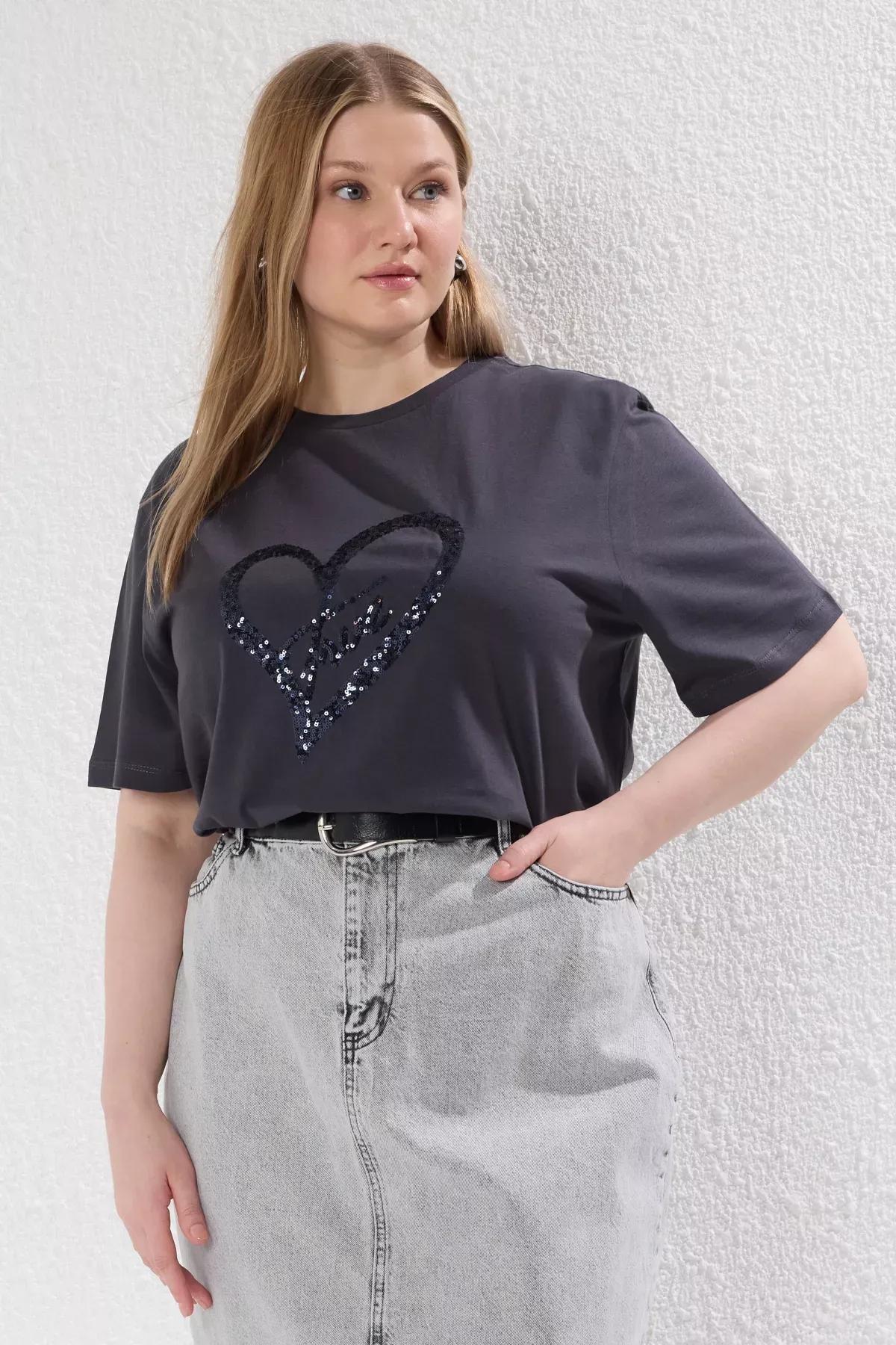 Grey Sequined Embroidered Patterned Plus-Size T-Shirt, , large image number 0
