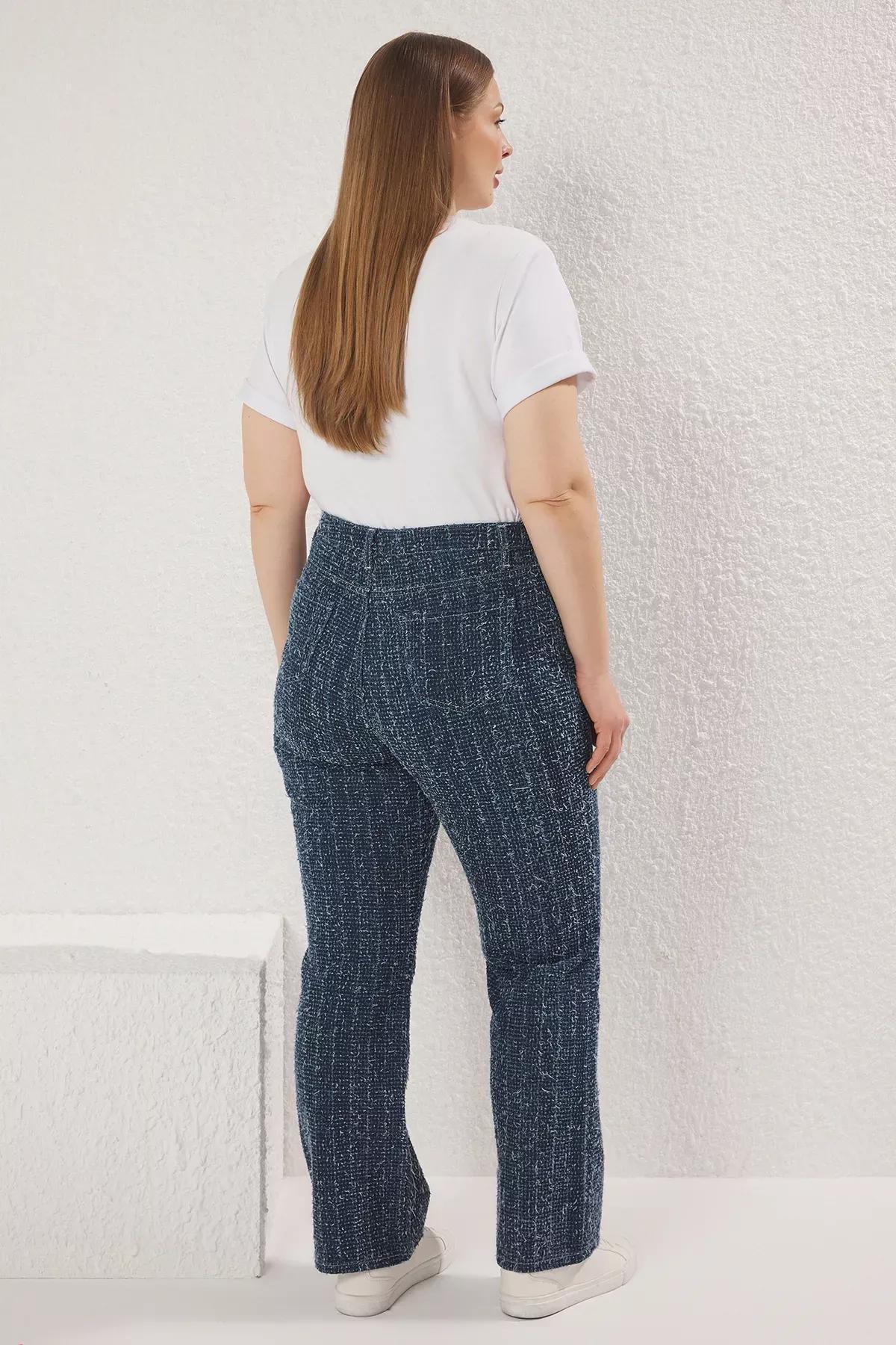 Blue Textured Straight Fit Jeans, , large image number 3