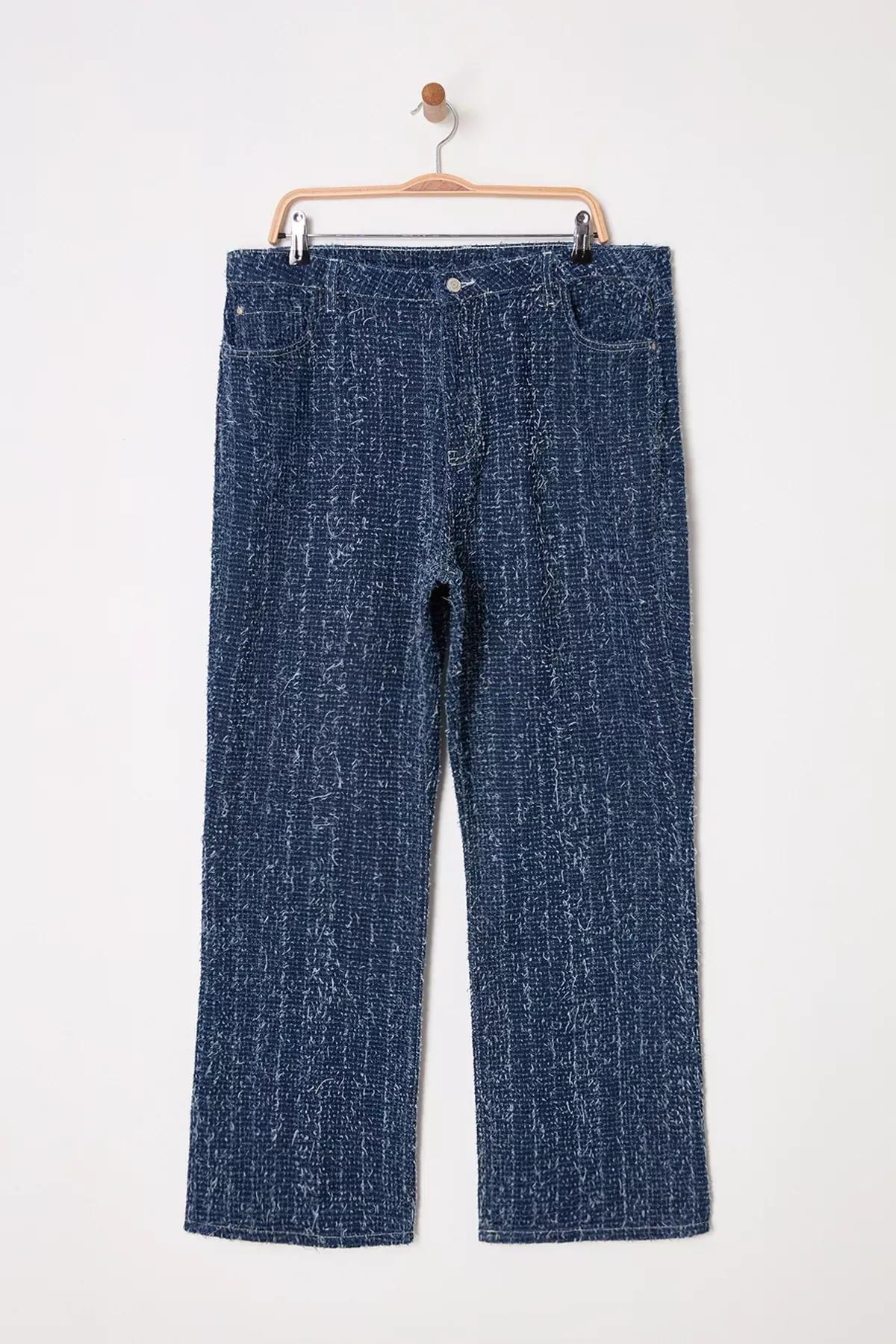 Blue Textured Straight Fit Jeans, , large image number 4