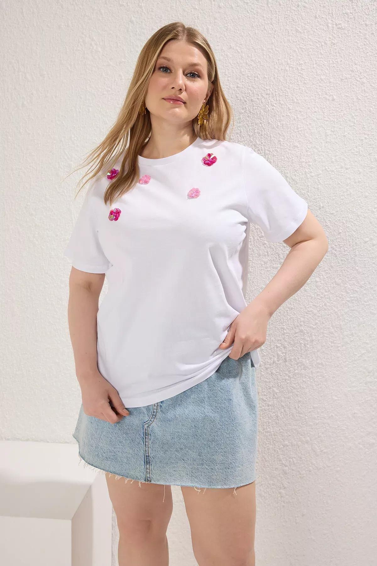 White Knitted Plus-Size T-Shirt, , large image number 1
