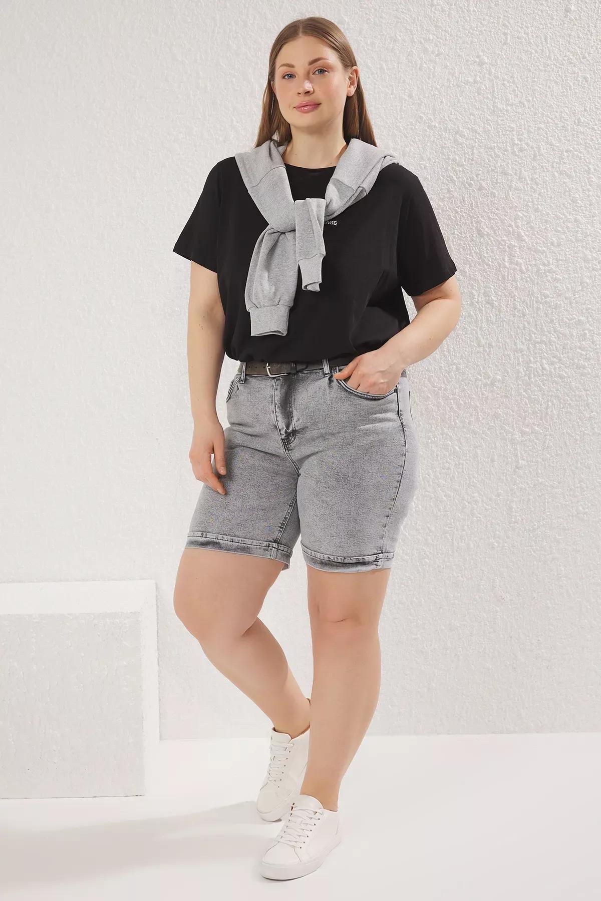 Grey High Waist Denim Plus-Size Shorts, , large image number 0
