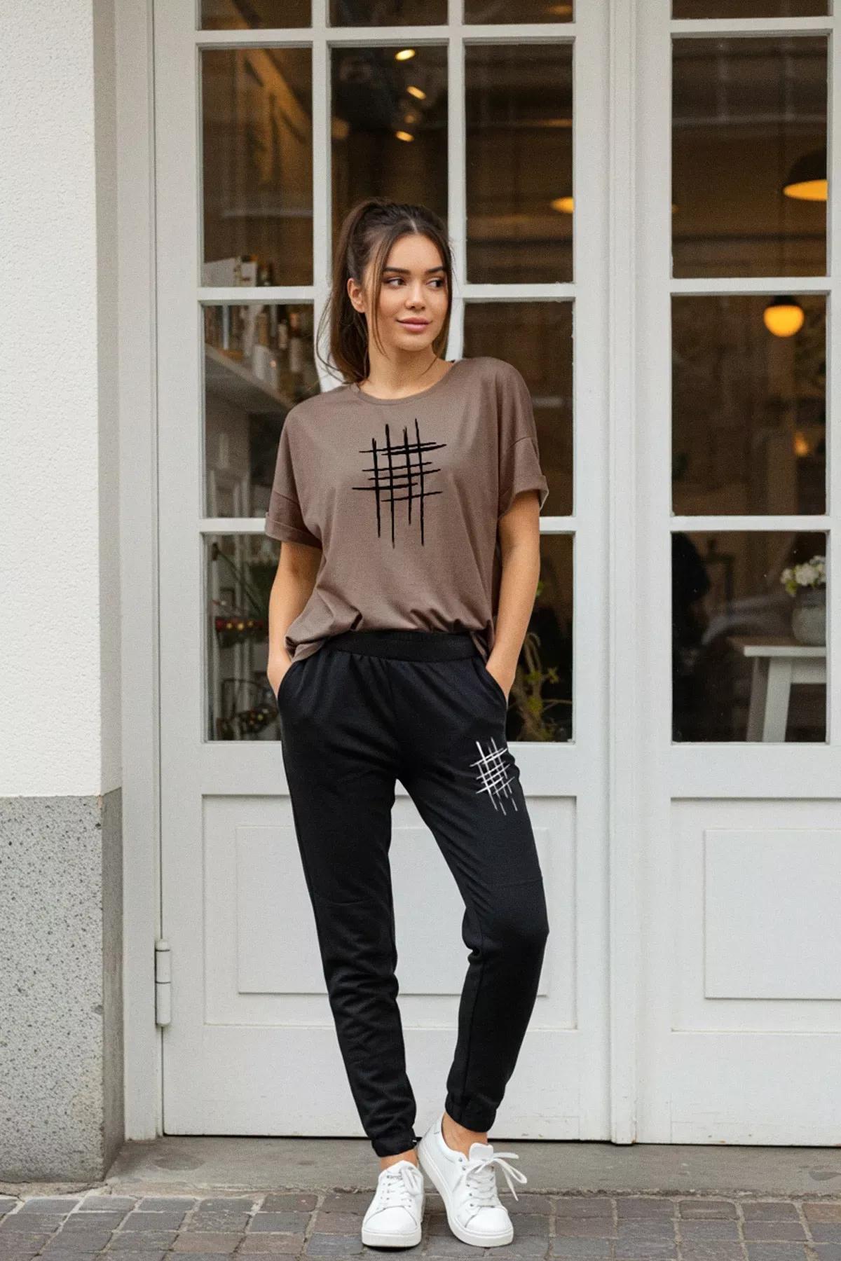 Mink Slogan Printed Knitted Co-Ord Set, Mink, large image number 1