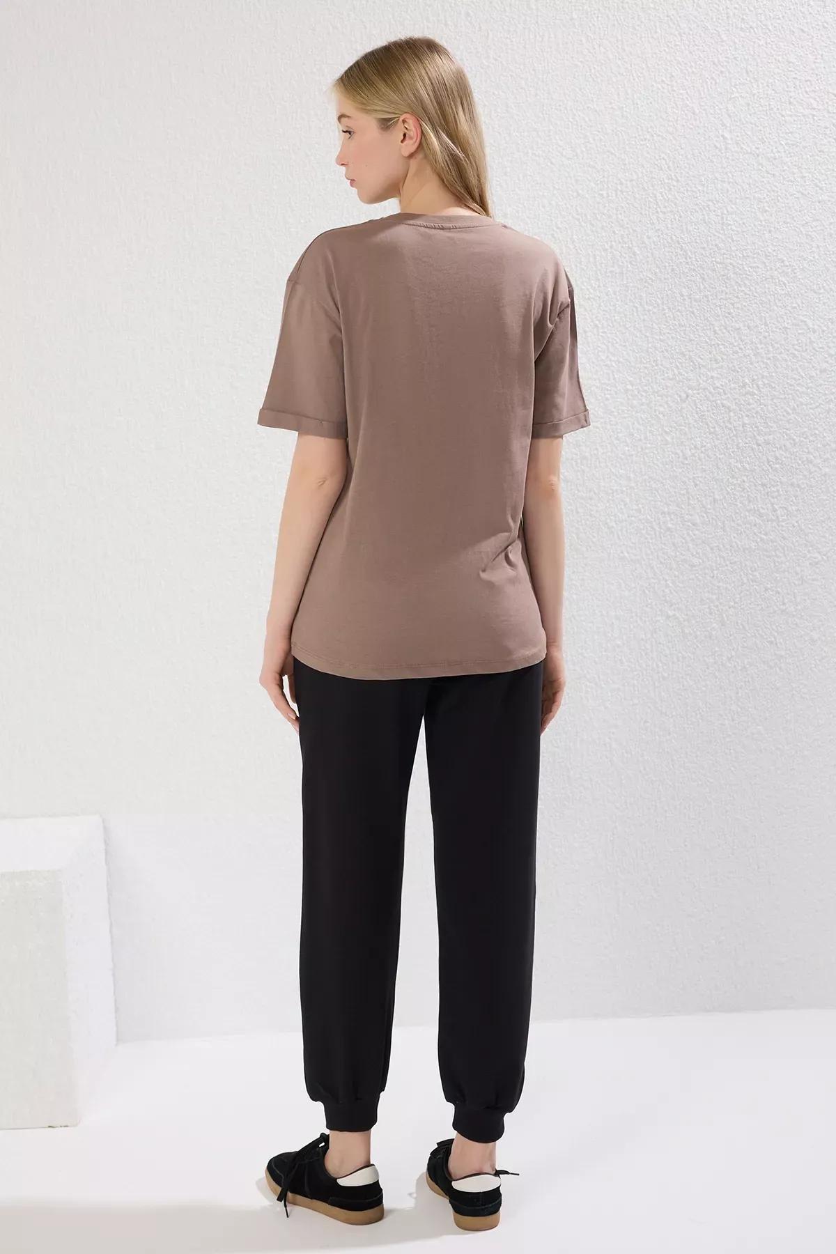 Mink Slogan Printed Knitted Co-Ord Set, Mink, large image number 4