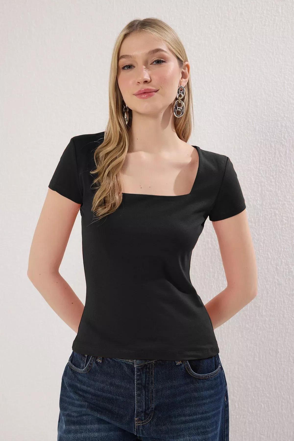 Black Square Neck Smoothing Knit Blouse, , large image number 0