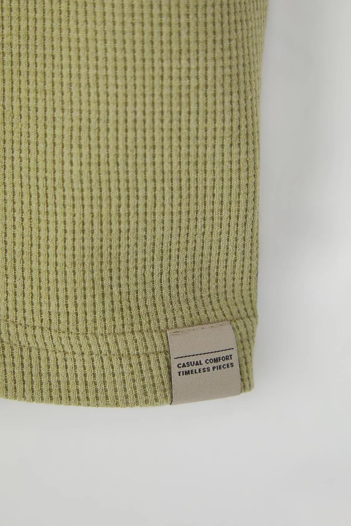 Green Plus-Size Oversized Textured T-Shirt, Mint, large image number 2
