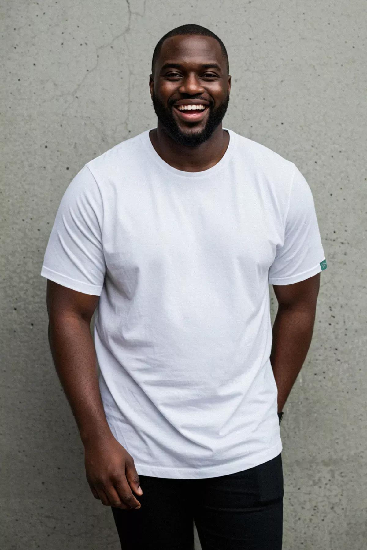 White Plus-Size Oversized Cotton Labelled T-Shirt, White, large image number 3